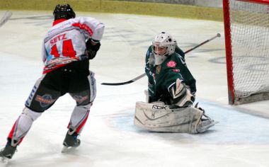 Philipp Grubauer holt den Stanley Cup