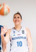 Neuzugänge Jewel Tunstull und Tina Jakovina