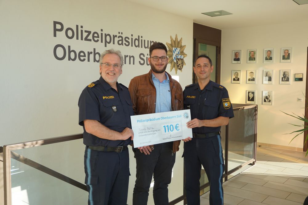 Zivilcourage ausgezeichnet Autoaufbrecher dank Not