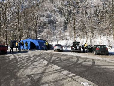 Tatort A8 Grenzpolizei Piding deckt mehrere Straft