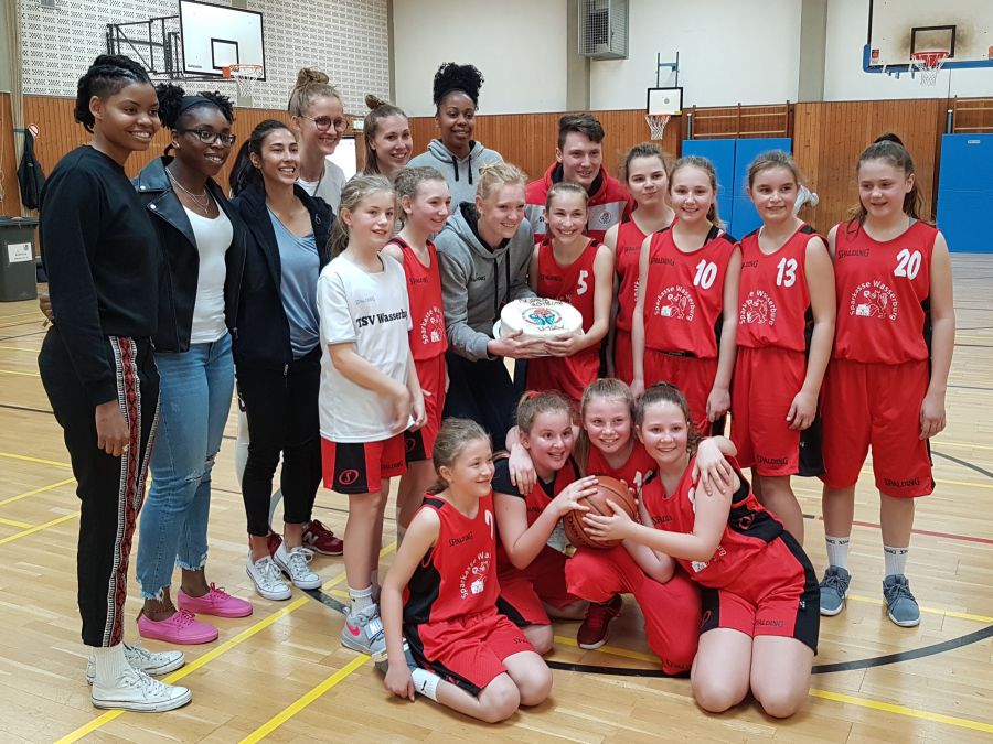 U12 weiblich Weiße Weste
