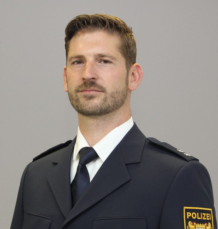 Jugendbeamter in Mittelschule Burgkirchen