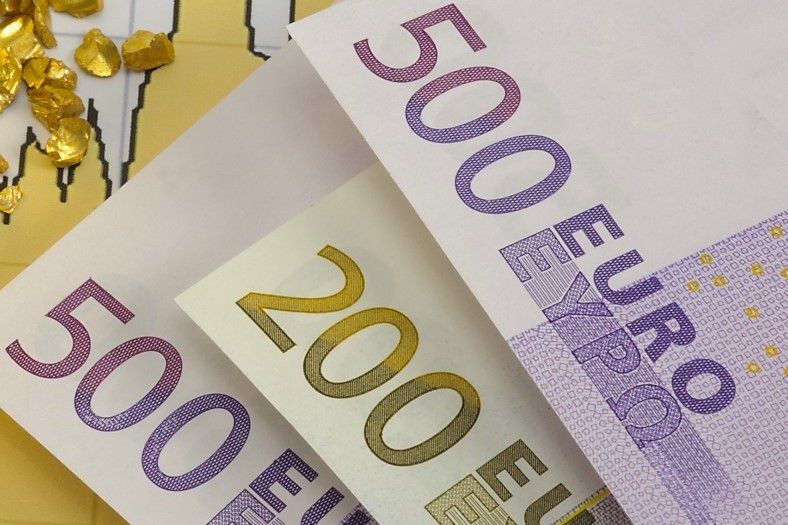 Trickdiebstahl zum Nachteil älterer Dame in Prien
