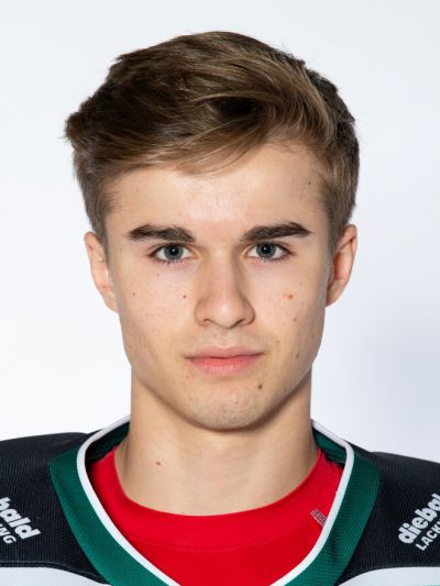 Saisonstart für Schunda beim DEB U18 Sommer Camp