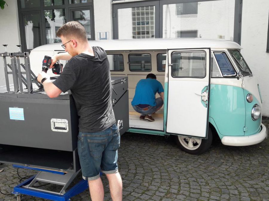 In über 100 Arbeitsstunden Studenten der TH Rosenh