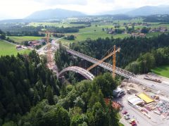 Spektakuläre Baustelle an der Landkreisgrenze Weil