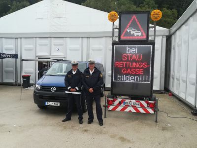 TRAUNSTEIN Aktionstag Rettungsgasse hilft Leben re