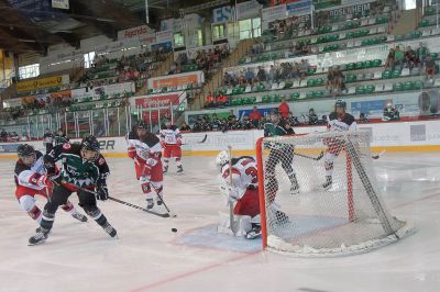 ROSENHEIM DNL empfängt Topteam aus Dresden