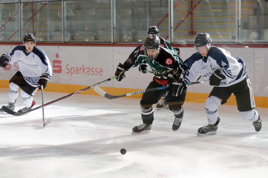 ROSENHEIM Junioren gewinnen Topspiele