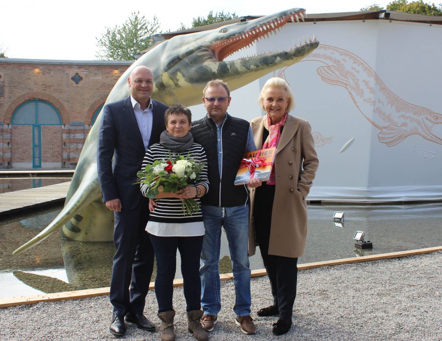 ROSENHEIM Saurier Ausstellung im Lokschuppen Rosen