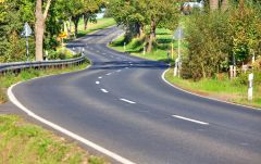 THALHAM WEYARN Verkehrsunfall in scharfer Rechtsku