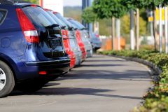 HAUSHAM Unfallflucht am Netto Parkplatz in Hausham