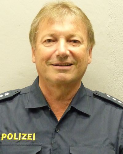 Langjähriger stellvertretender Dienststellenleiter