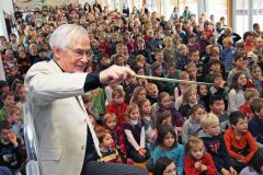 Beethoven für Kinder viel Spaß mit Heinrich Klug u