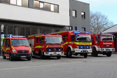 Starkregen bringt Verkehr auf den Bundesautobahnen