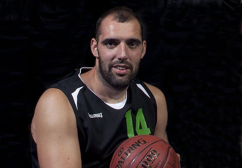 Bad Aibling Neuer Big Man bei den Fireballs Herren