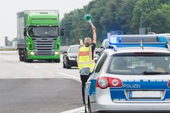 Trotz Namenswechsel ? Grenzpolizei nimmt illegalen