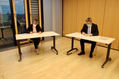 Landkreis Rosenheim unterstützt Jugendbildungshaus