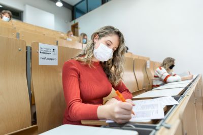 Prüfungen in Corona Zeiten TH Rosenheim setzt auf 