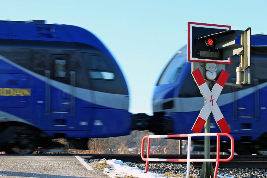 Viehhausen Unfall am Bahnübergang
