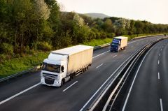 Rosenheim Griechischer Lkw Fahrer verursacht Unfal