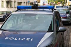 Polizei nimmt Randalierer fest auch Drogen sicherg