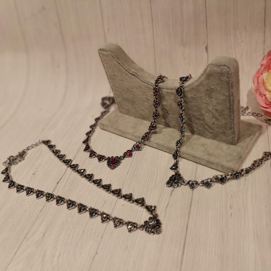 Trachtenkette mit verschieden farbigen Swarovskist