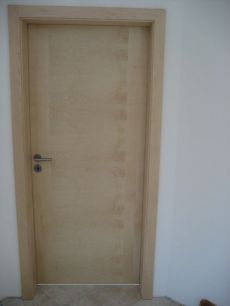 Türen und Fenster