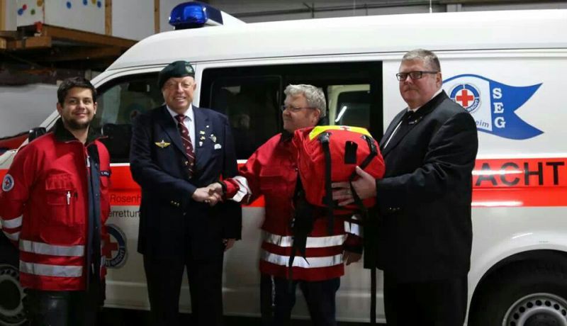 Sachspende an die Wasserwacht Ortsgruppe Rosenheim