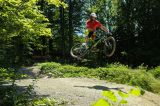 Spaß in der Natur Abenteuer mit dem Mountainbike