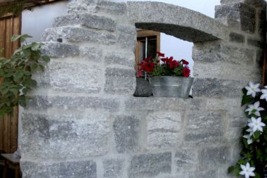 grau Stein ist dauerhaft und schön