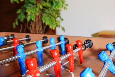 Tischfußball Kicker und Air Hockey